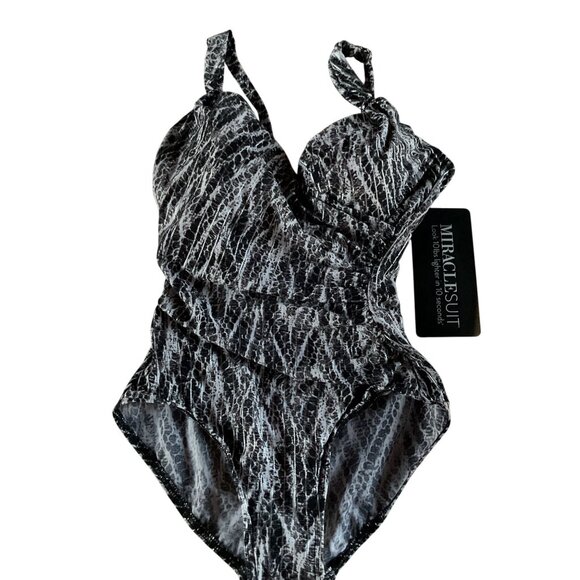 NWT Miraclesuit Chevron Python Siren 1PC Womens Swimsuit L Adjustable Straps NEW - Picture 2 of 14